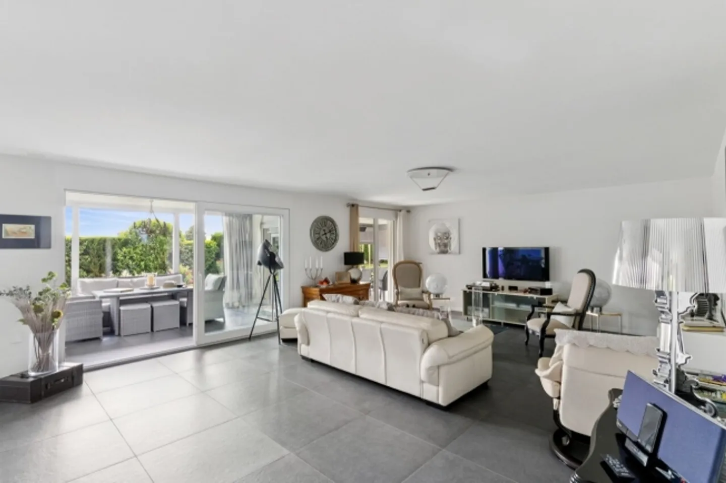 «Natur, Raum und Licht – Wohnung mit Garten und Terrasse» - Foto 1 von 7