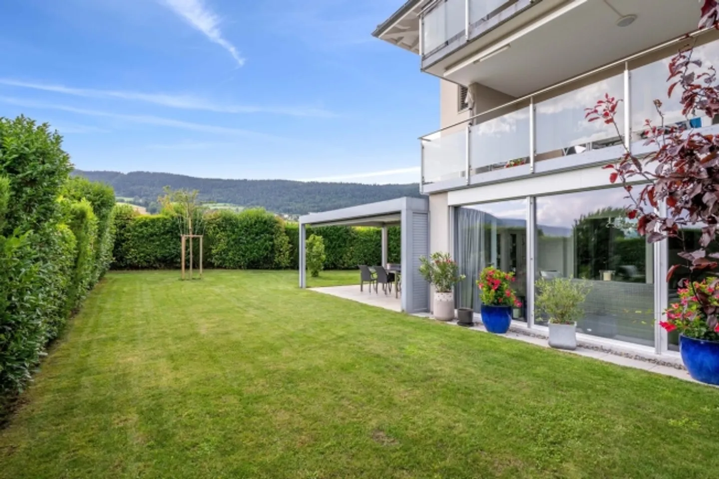 «Natur, Raum und Licht – Wohnung mit Garten und Terrasse» - Foto 2 von 7