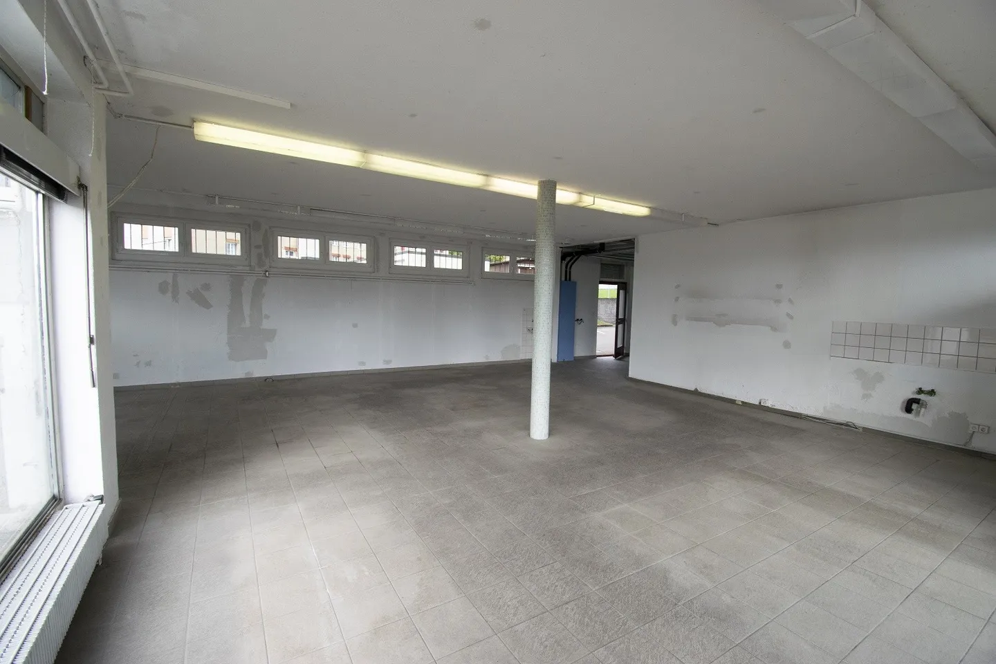 Immeuble mixte à louer - Photo 6 sur 11