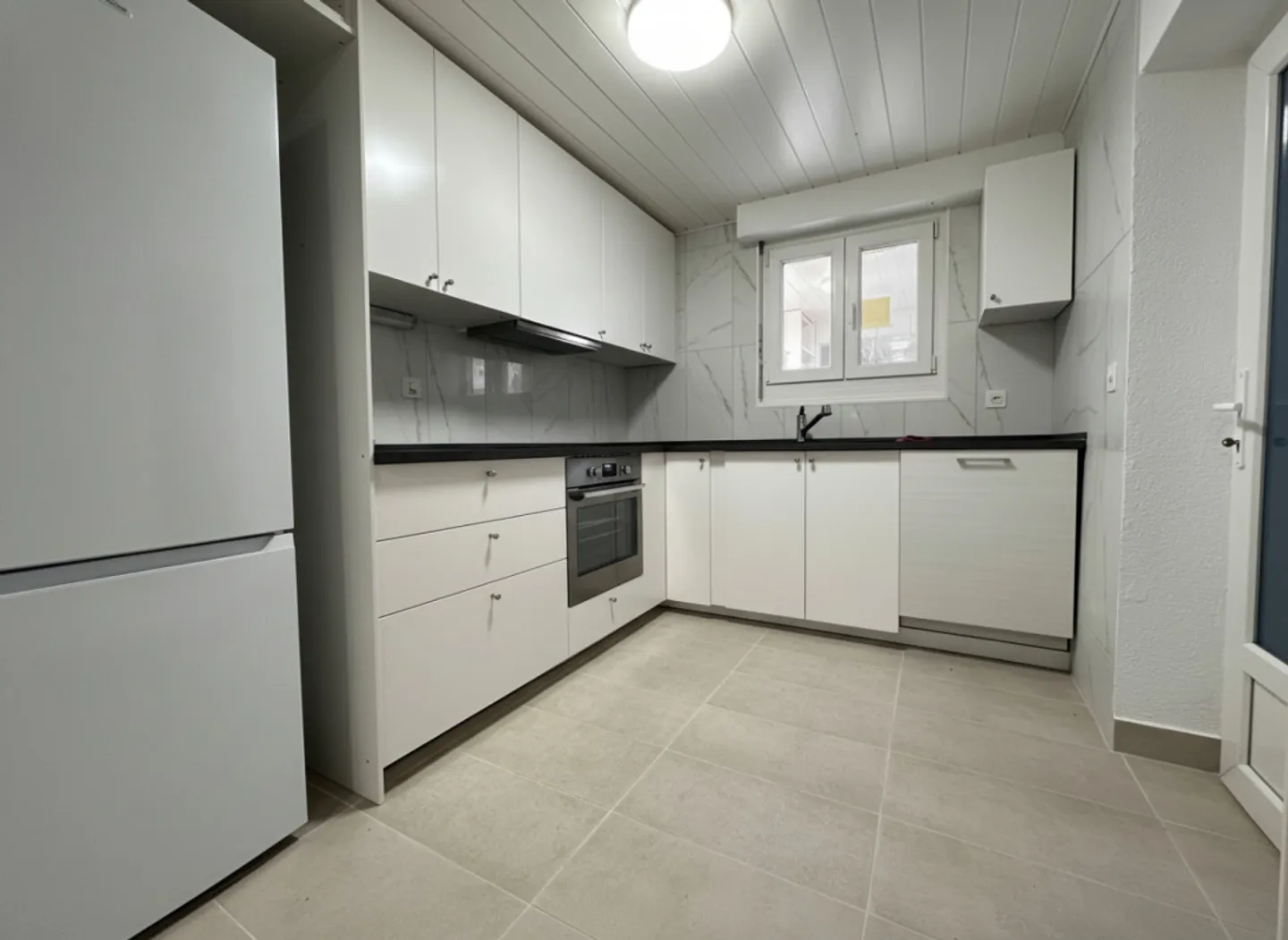 3.5-room apartment on the ground floor - Photo 2 of 6