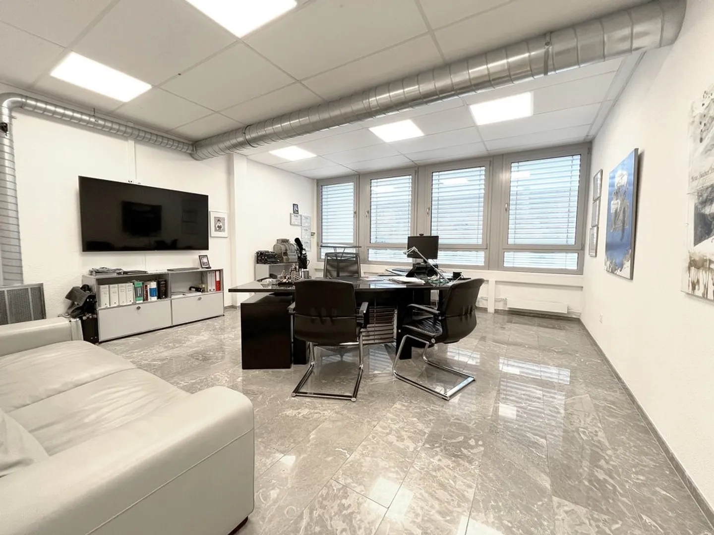 Espace de bureau moderne à louer : spacieux, lumineux et idéalement situé - Photo 6 sur 10