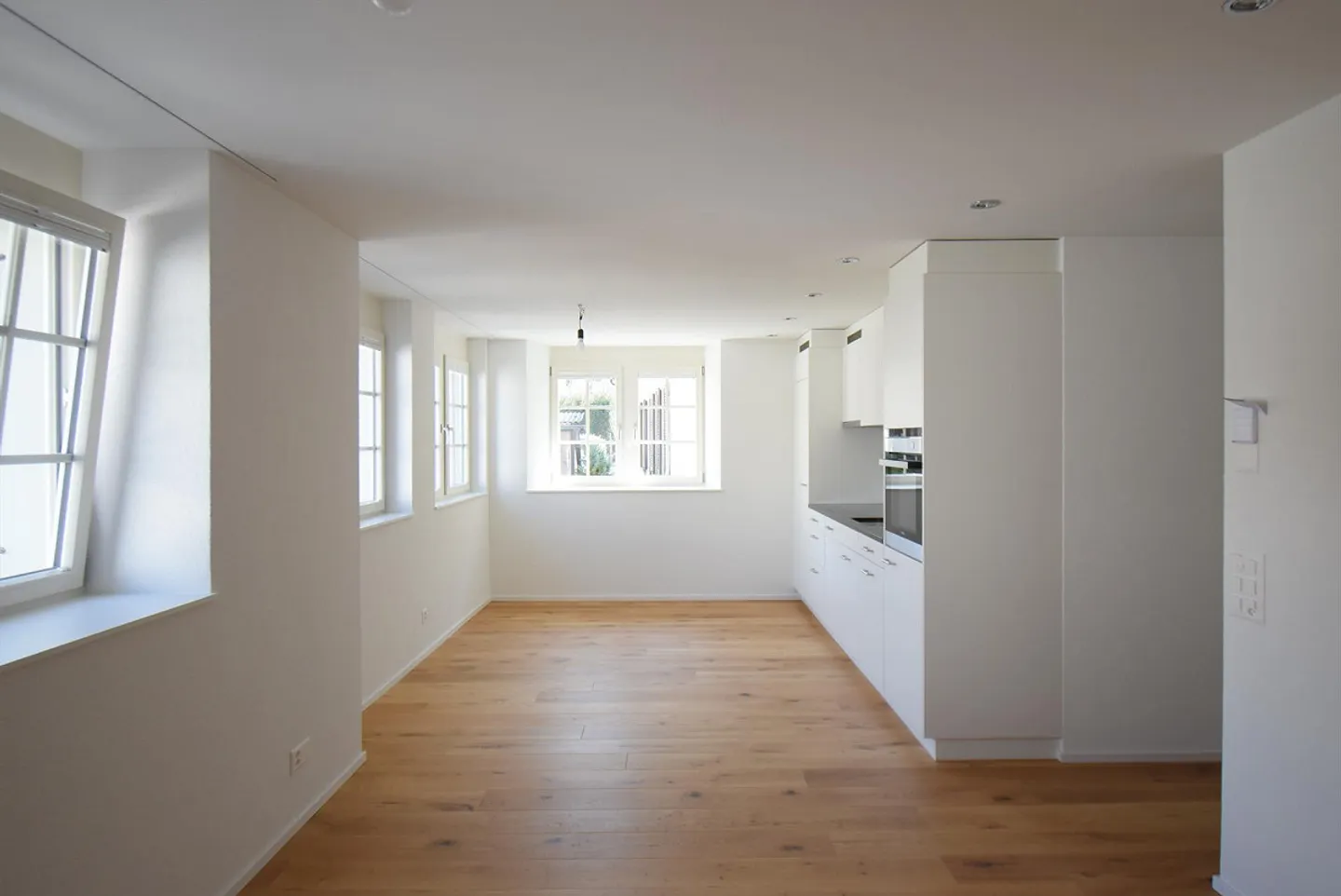 Modern Apartment by the Aare - Photo 3 of 6