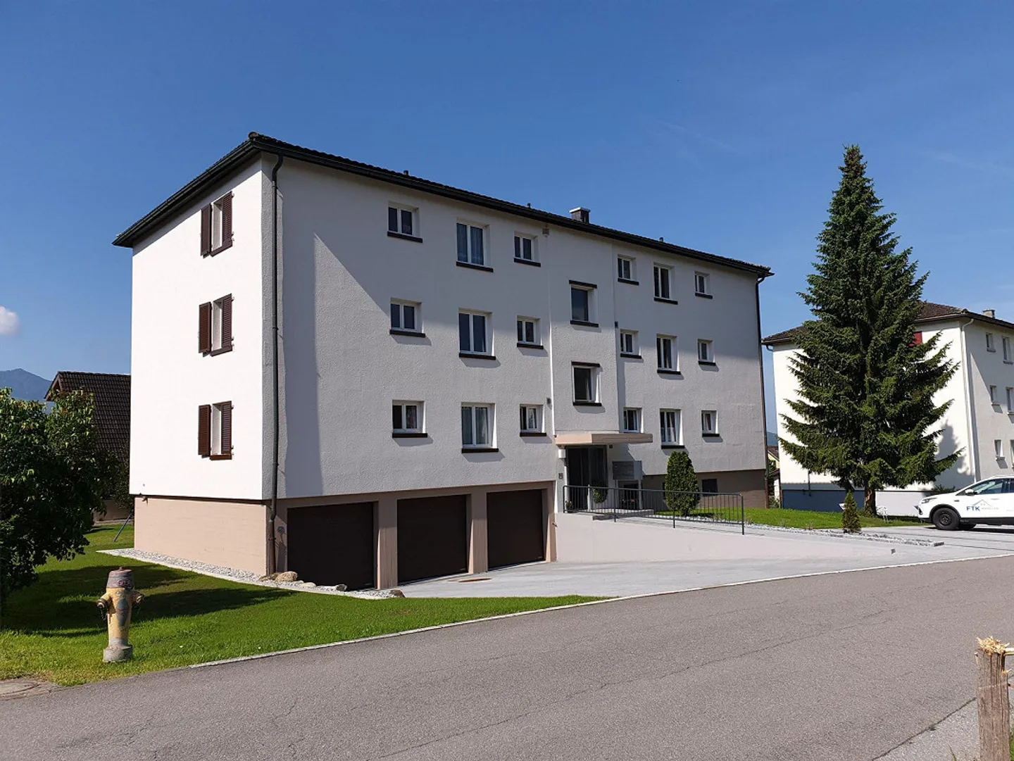 Charmant appartement de 3,5 pièces pour un séjour agréable - Photo 1 sur 8