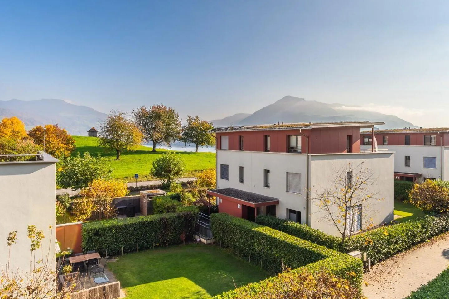 Casa familiare semi-indipendente attraente - Foto 15 di 27