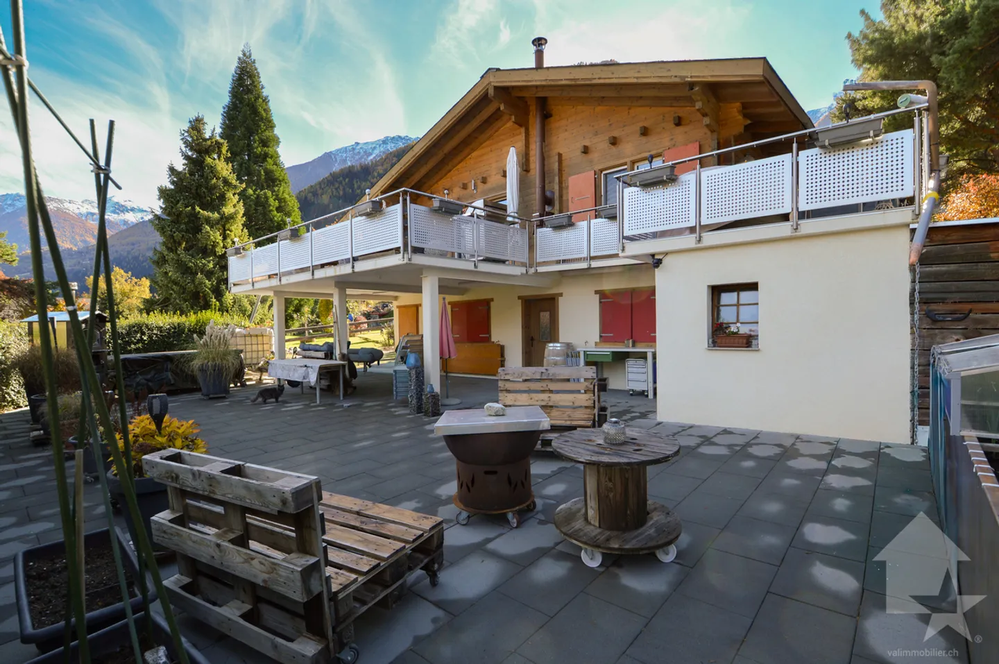 Casa bifamiliare con fascino e paradiso naturale a portata di mano - Foto 11 di 13