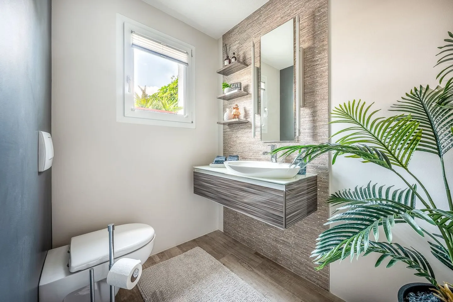 À partir du printemps/été 2026 : Maison de 6,5 pièces avec véranda et jacuzzi - Photo 7 sur 14