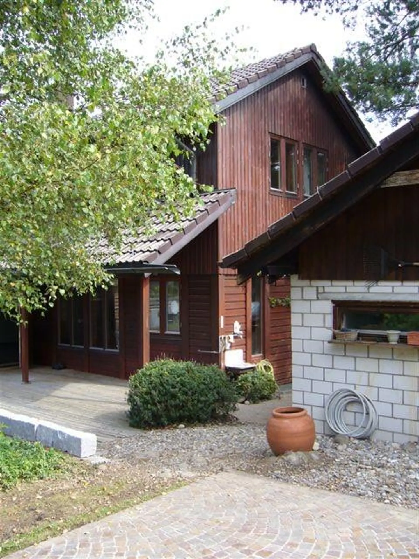 Maison individuelle avec grand jardin - Photo 1 sur 2