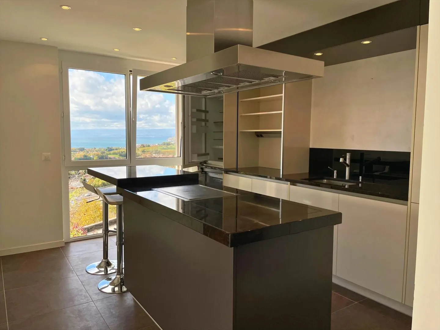 Appartamento con 3,5 stanze al 1° piano - Foto 4 di 10