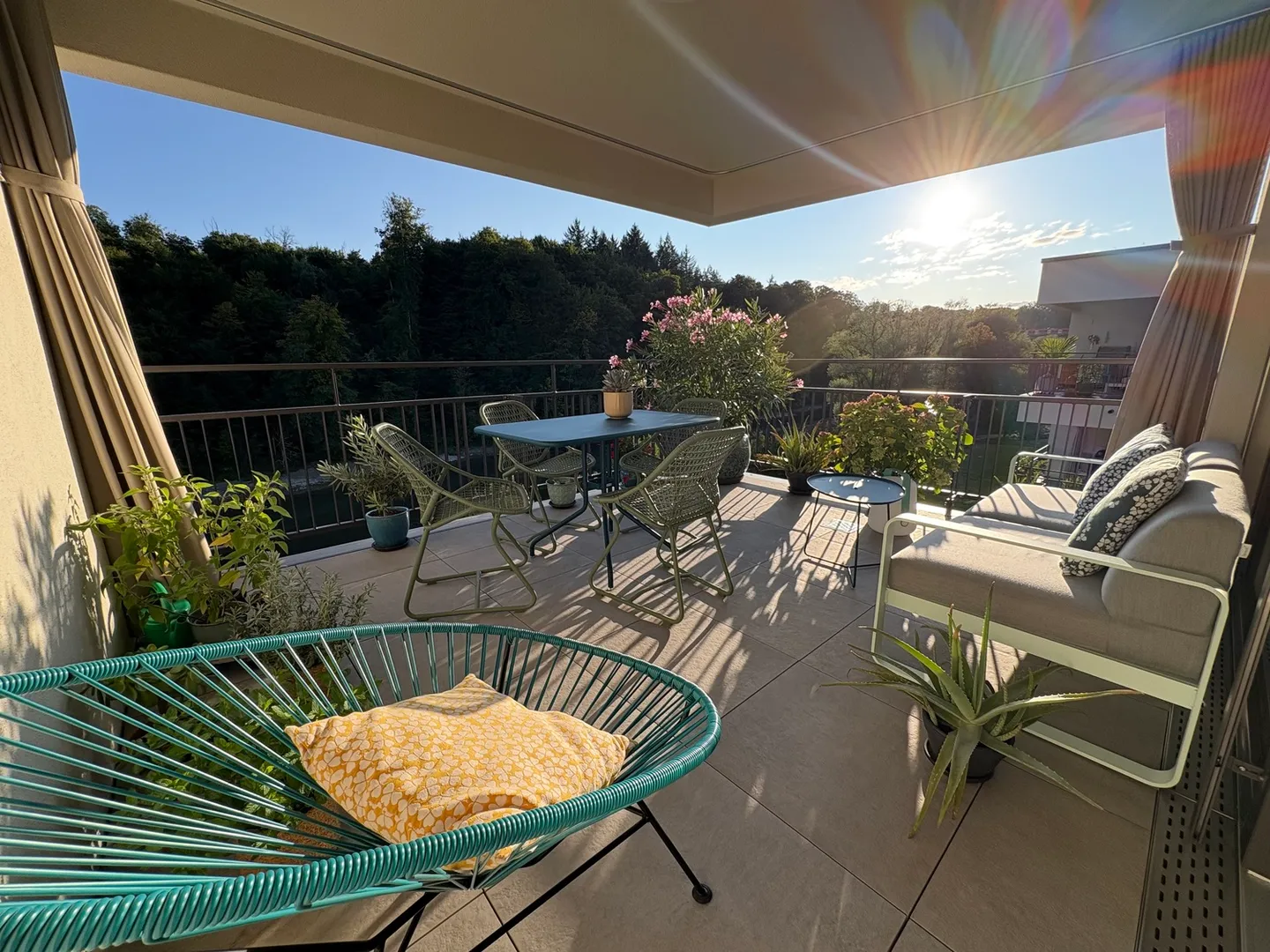 APPARTAMENTO 4½ LOCALI A WORBLAUFEN (BE), ARREDATO, TEMPORANEO - Foto 1 di 8