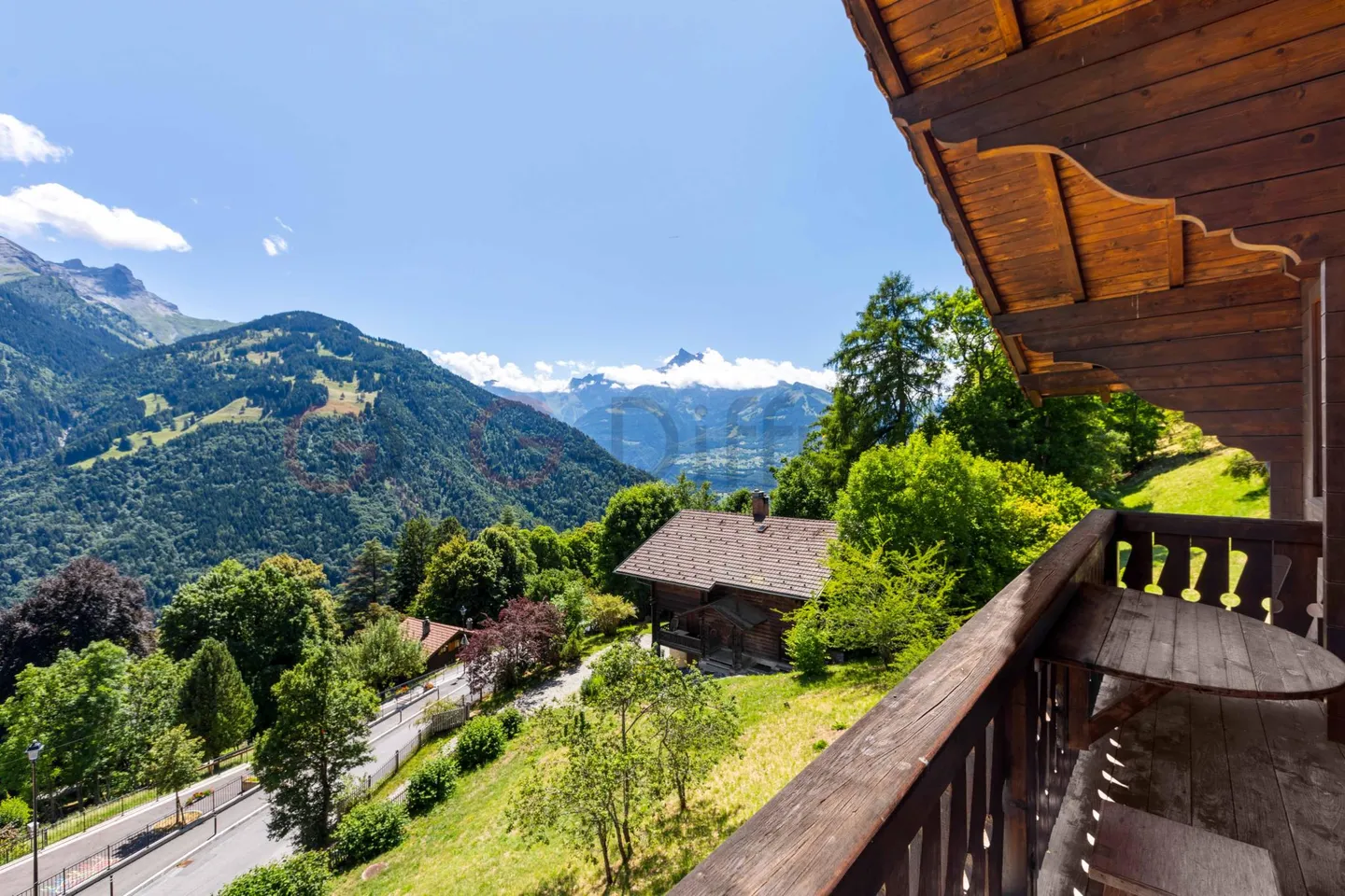 Spacious property with panoramic view - Photo 1 of 9