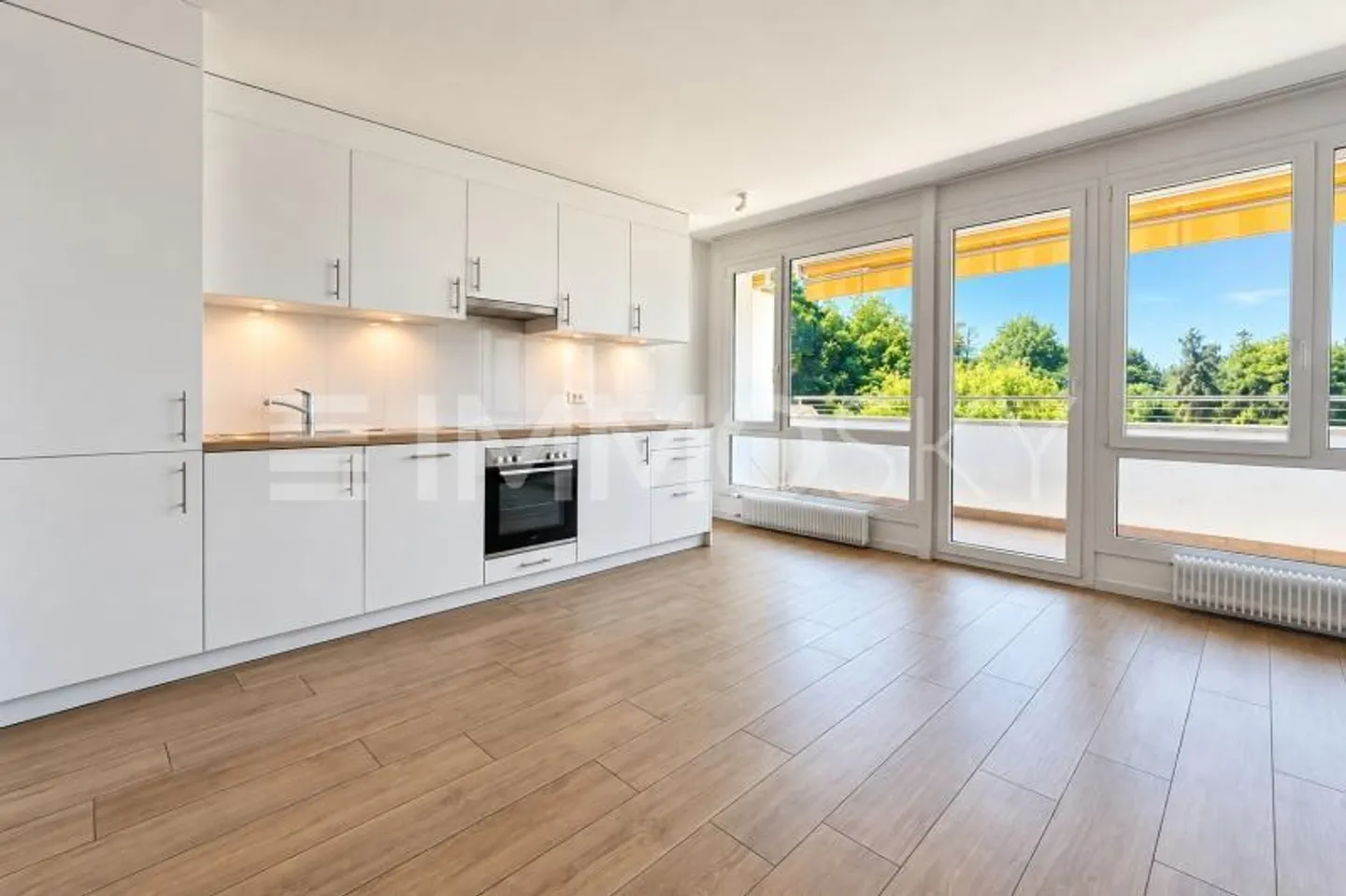 Wunderschöne 4,5 vollständig renovierte Wohnung an den Toren von Montreux - Foto 2 von 5