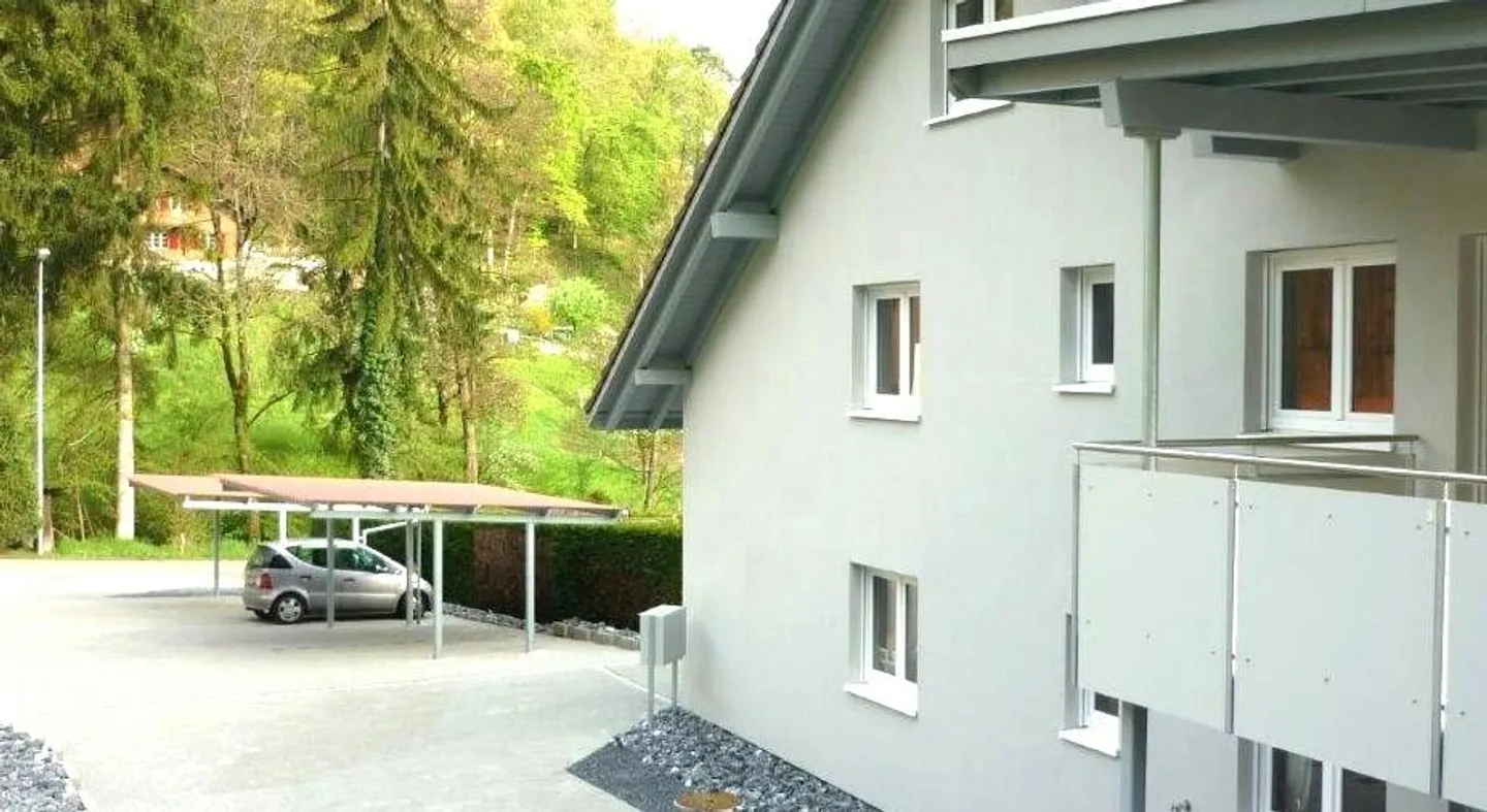 4.5 Room Maisonette Apartment for Rent in 4-Family House, Whirlpool, etc. Beautiful Location - Photo 9 of 9