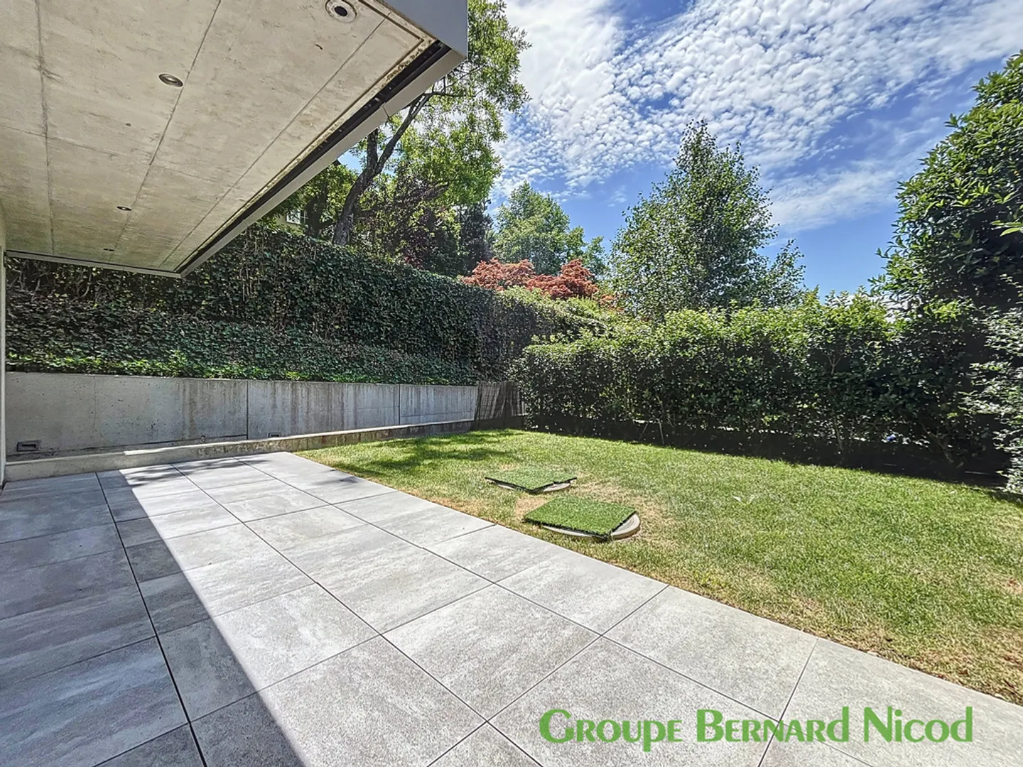 2.5 Room Apartment - Photo 2 of 8