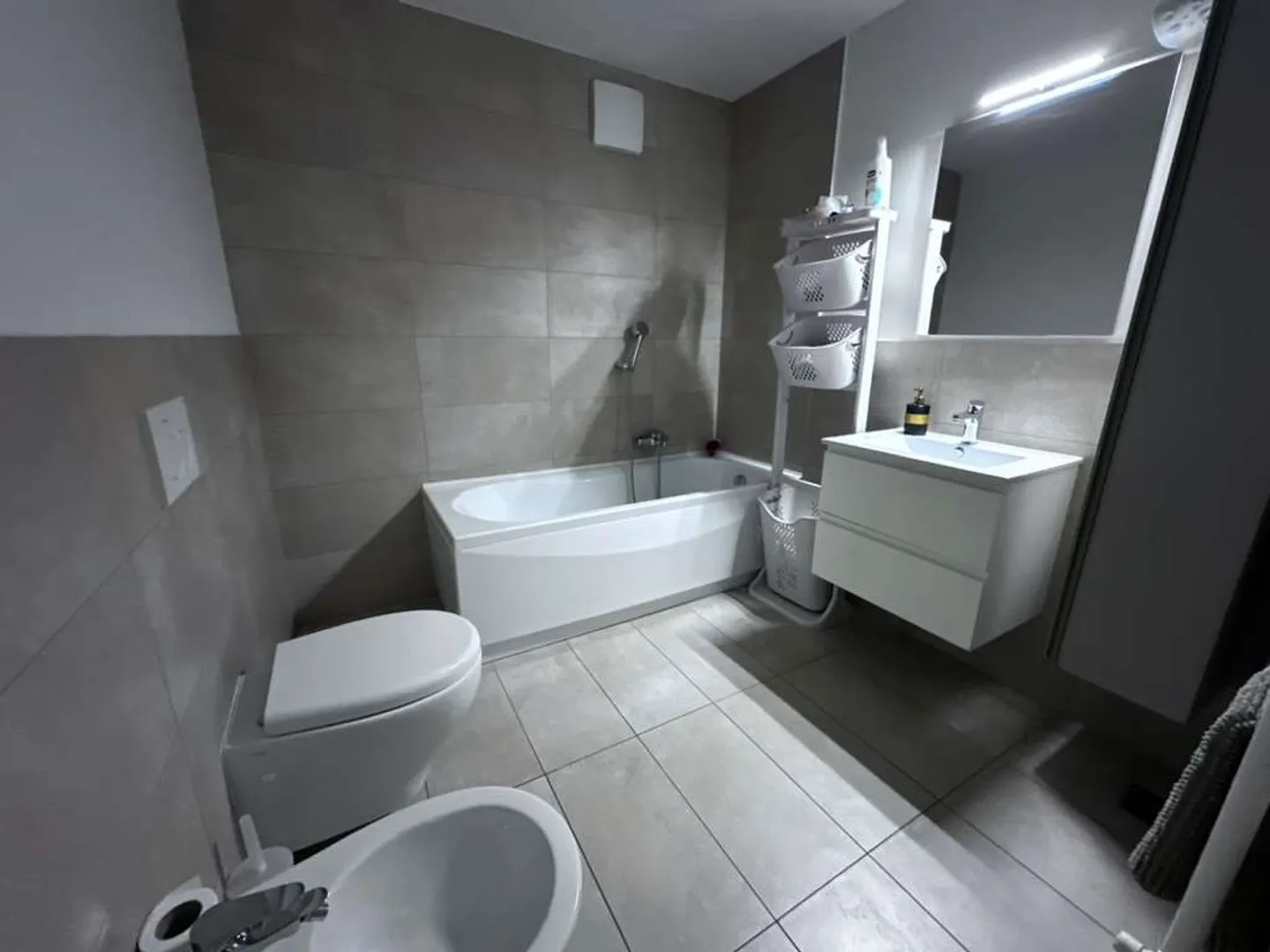 Modernes Apartment mit Terrassen - Foto 13 von 15