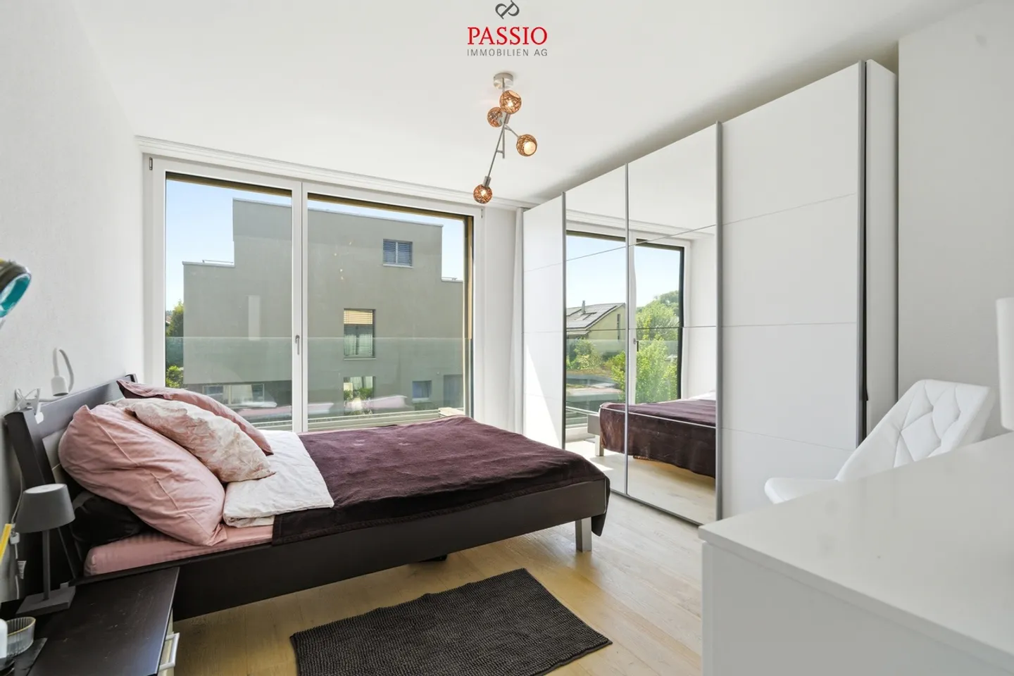 Casa bifamiliare moderna di 6,5 stanze con terrazza sul tetto e giardino - Foto 15 di 45