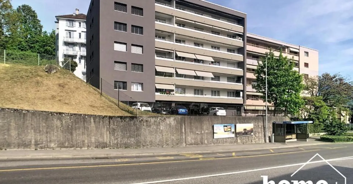 Appartement de 3,5 pièces avec grand balcon et vue dégagée - Photo 9 of 9