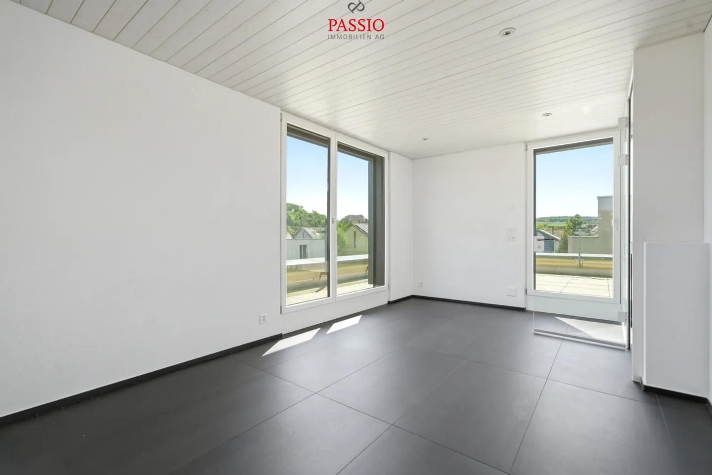 Casa bifamiliare moderna di 6,5 stanze con terrazza sul tetto e giardino - Foto 24 di 45
