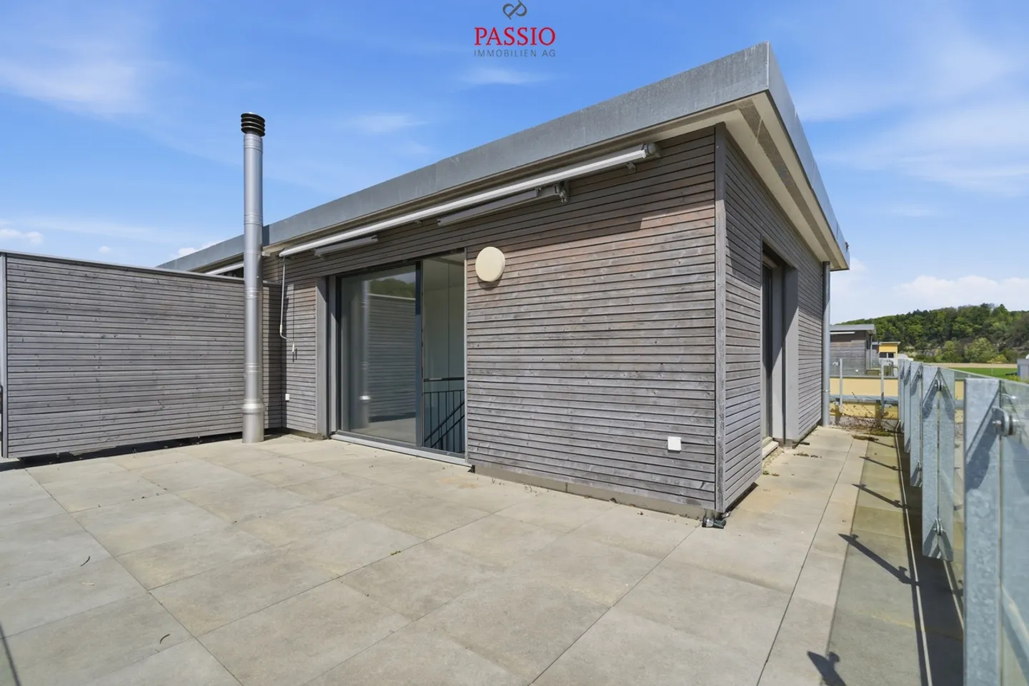 Casa bifamiliare moderna di 6,5 stanze con terrazza sul tetto e giardino - Foto 30 di 45