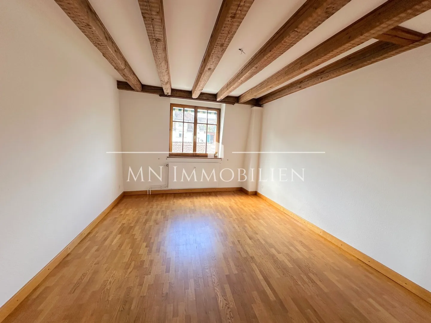 Maisonette esclusiva con ampio terrazzo e vista mozzafiato - Foto 8 di 10