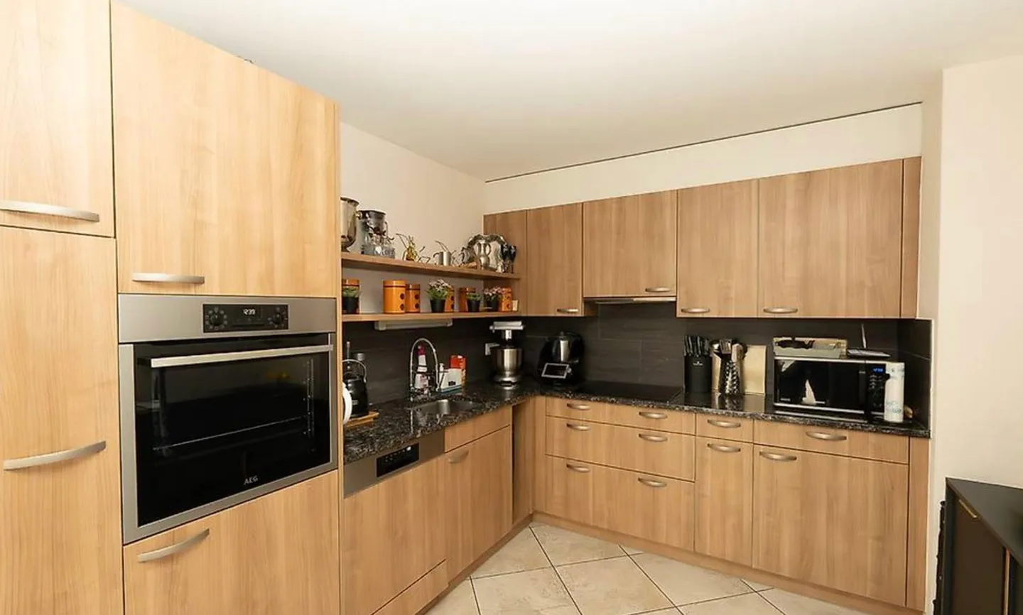 Appartement à vendre - Photo 3 sur 11