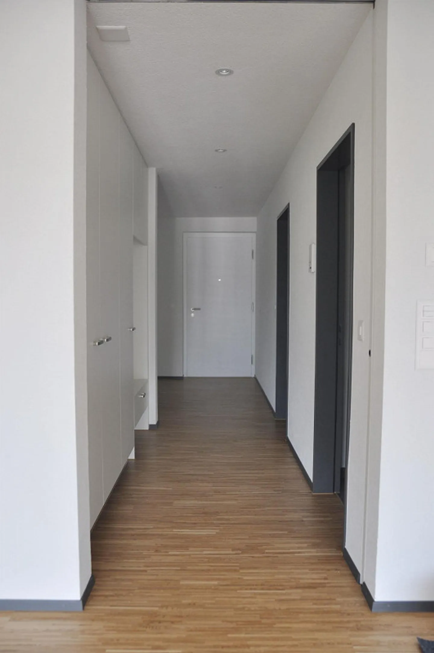 Belle appartement de 2,5 pièces avec grand balcon - Photo 5 sur 13
