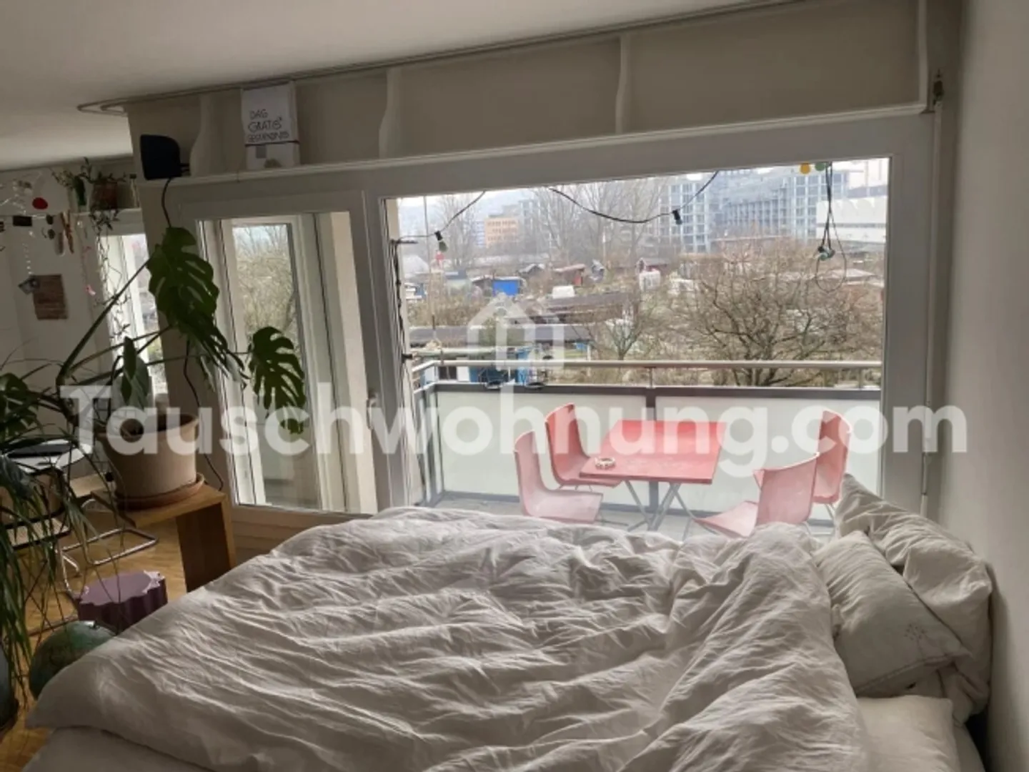 [EXCHANGE] 1.5 room apartment with large balcony and separate kitchen - Photo 2 of 9