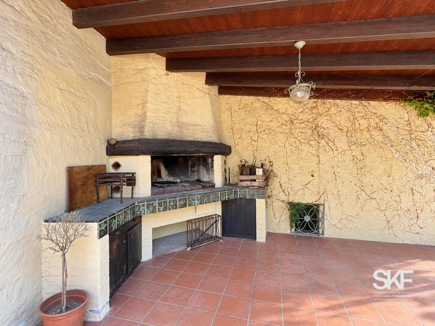 MORBIO INFERIORE - FOR SALE VILLA TO RENOVATE - Photo 12 of 15