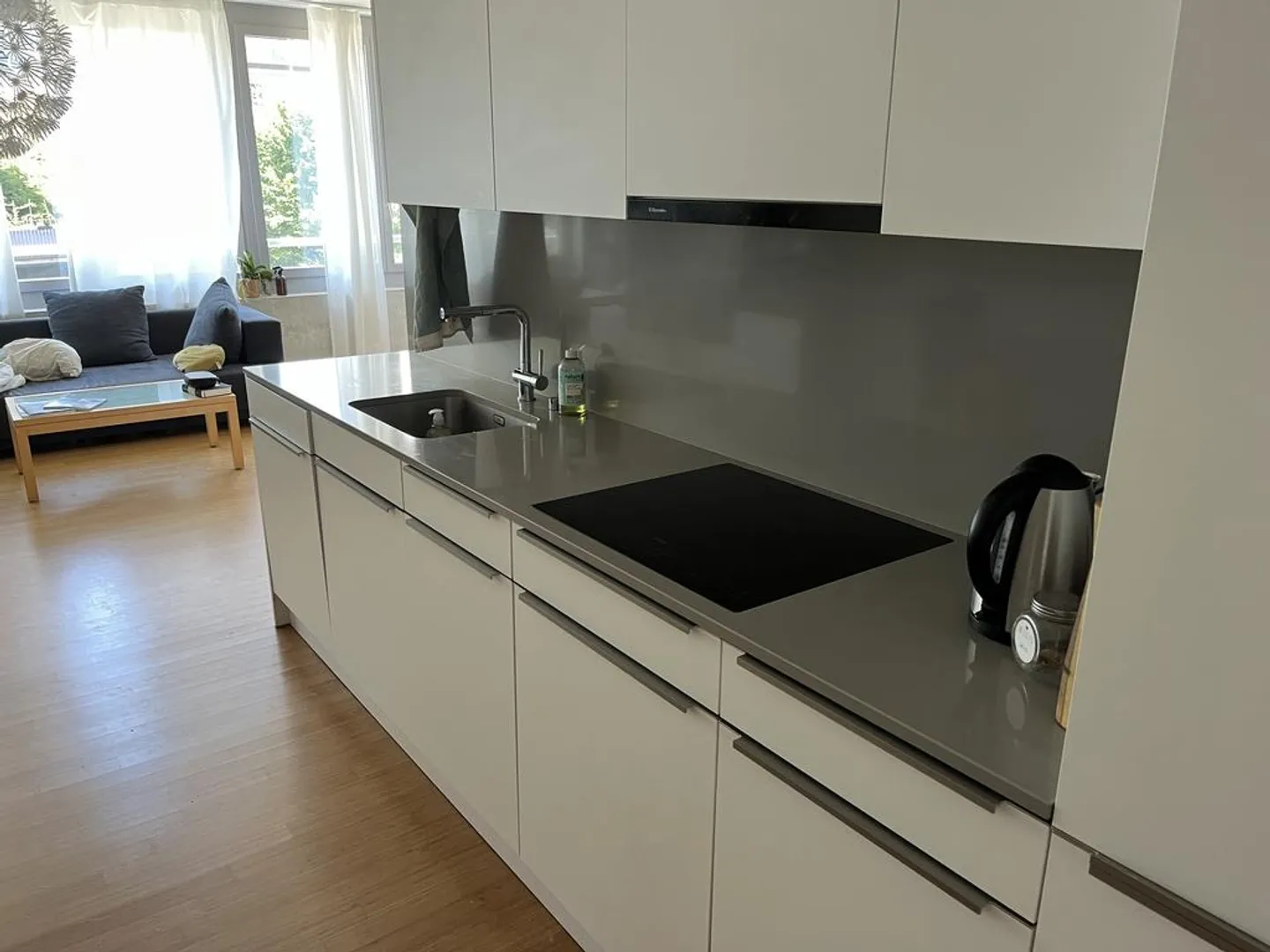 2.5 Zimmerwohnung im 1.OG im Herzen von Zürich - Foto 3 von 6