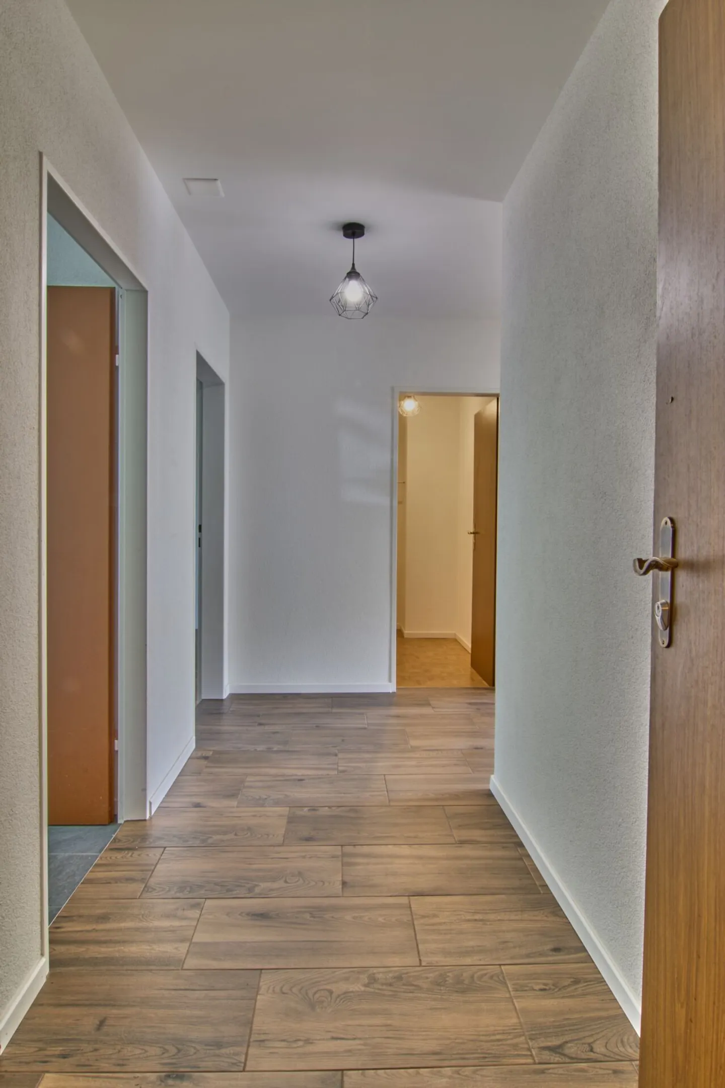 Charmante 3-Zimmer Wohnung mit Balkonen - Foto 2 von 12