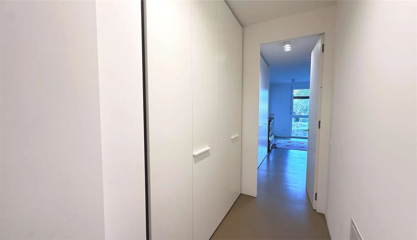 Modernes Apartment mit Terrasse - Foto 8 von 15