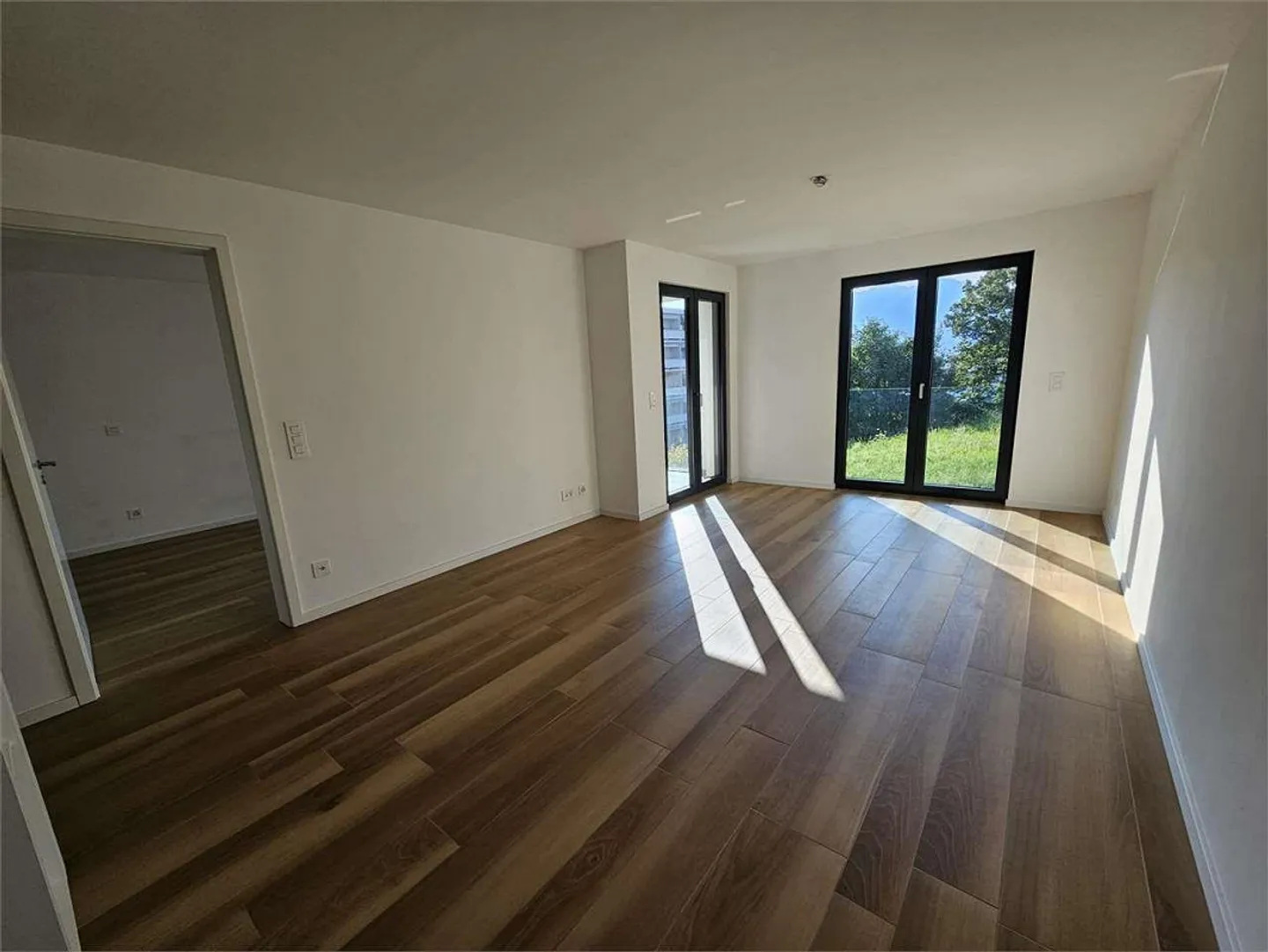Appartamento 2.5 locali con terrazzo - Foto 3 di 11