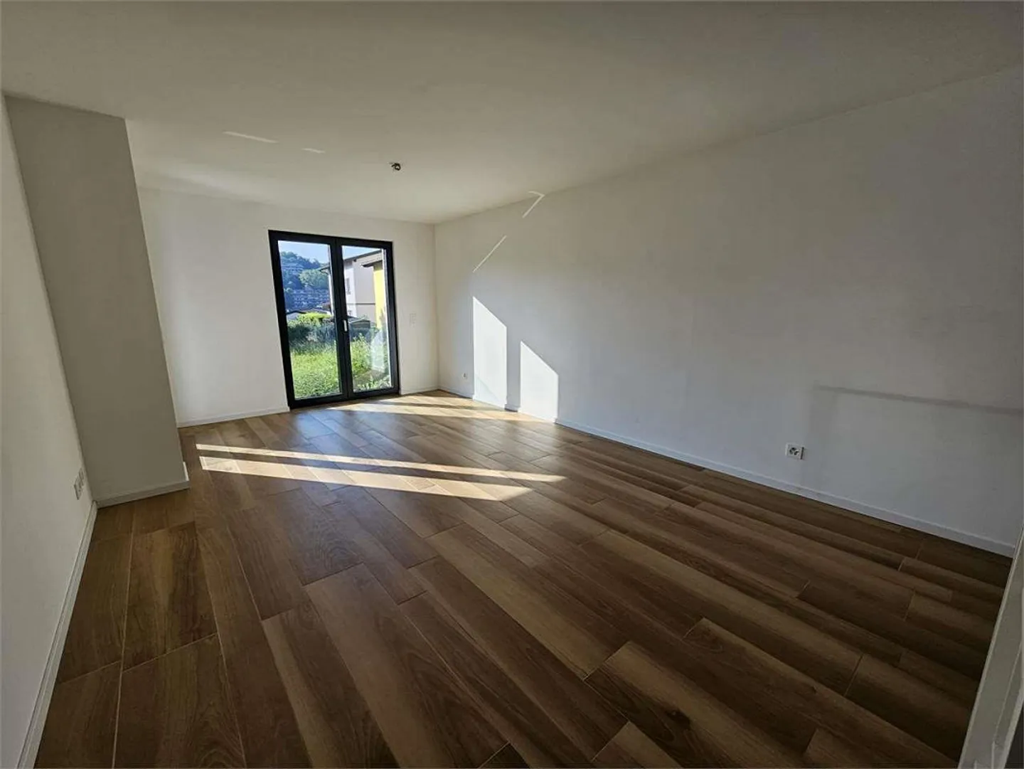 Appartamento 2.5 locali con terrazzo - Foto 8 di 11