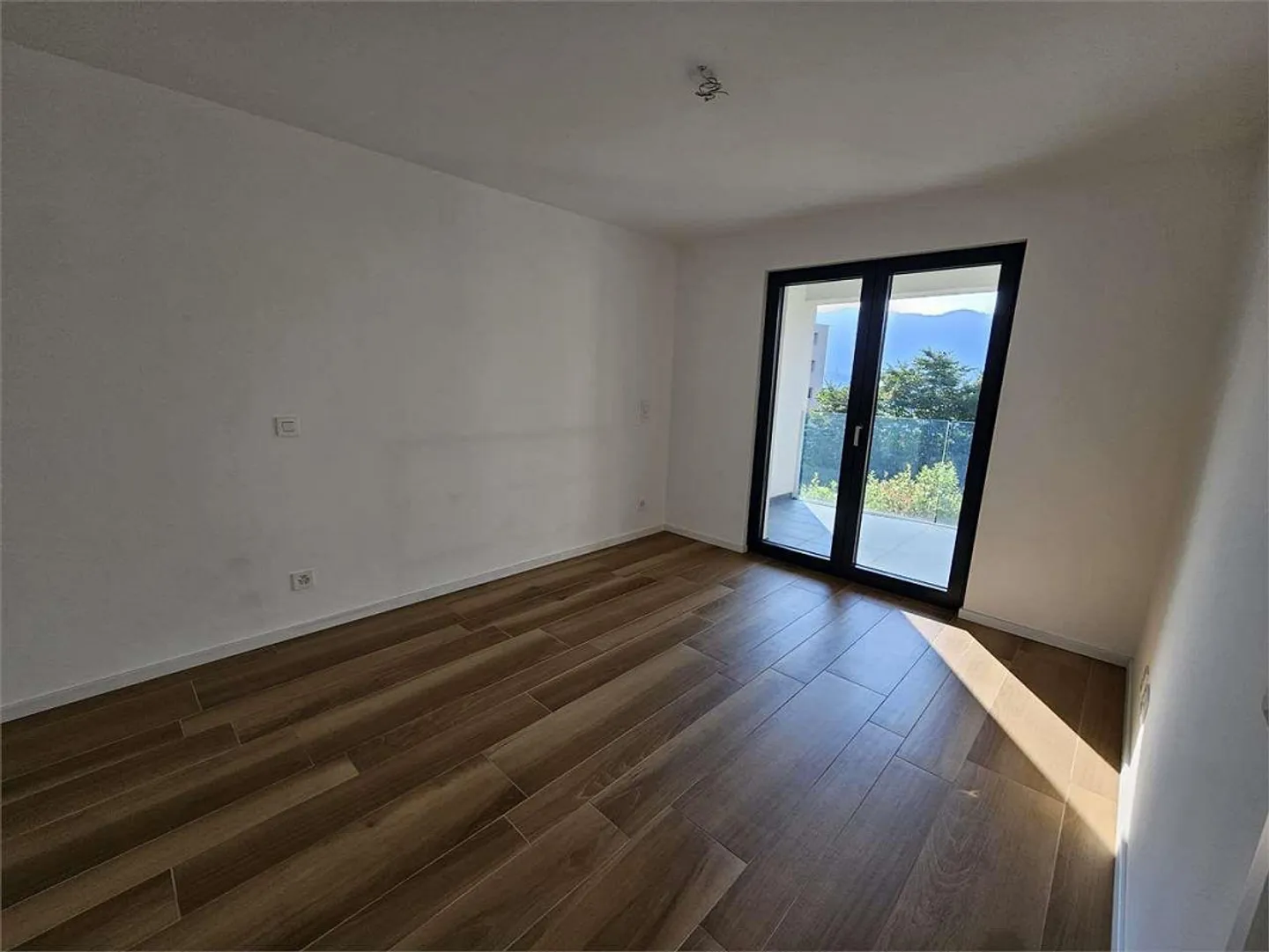 Appartamento 2.5 locali con terrazzo - Foto 9 di 11