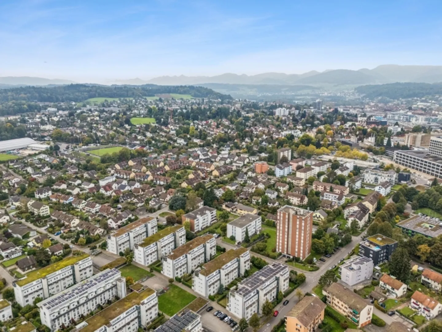 «Exklusive Attika mit 5.5 Zimmern und Panoramablick im Hübeliacker Suhr» - Foto 5 von 13