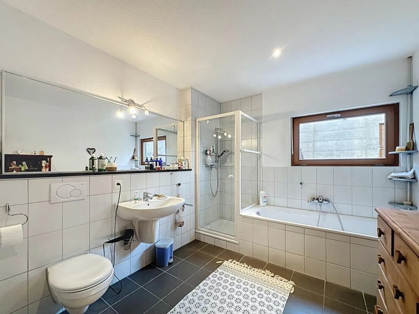 Magnifique villa d'architecte avec magnifique vue panoramique sur la plaine - Foto 15 von 17