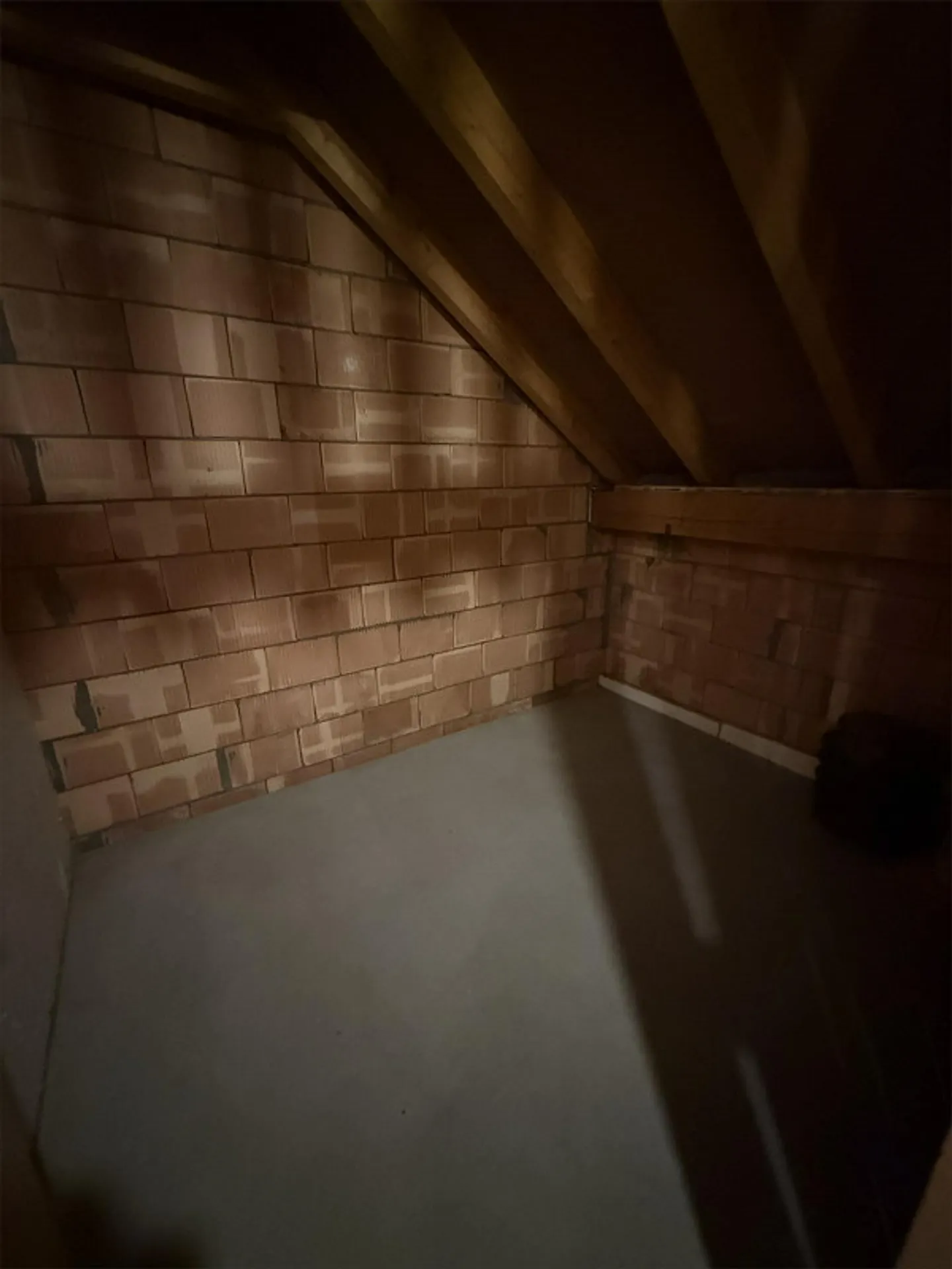 Appartamento accogliente di 4,5 stanze con balcone (incluso 1 posto auto) - Foto 17 di 18