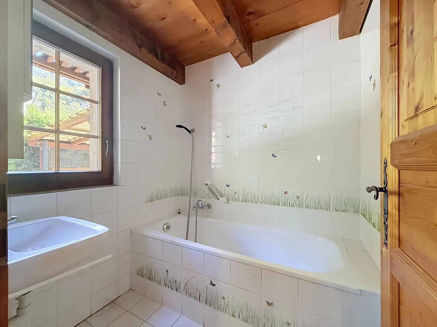 Charming Multi-Family Home - Photo 11 of 13