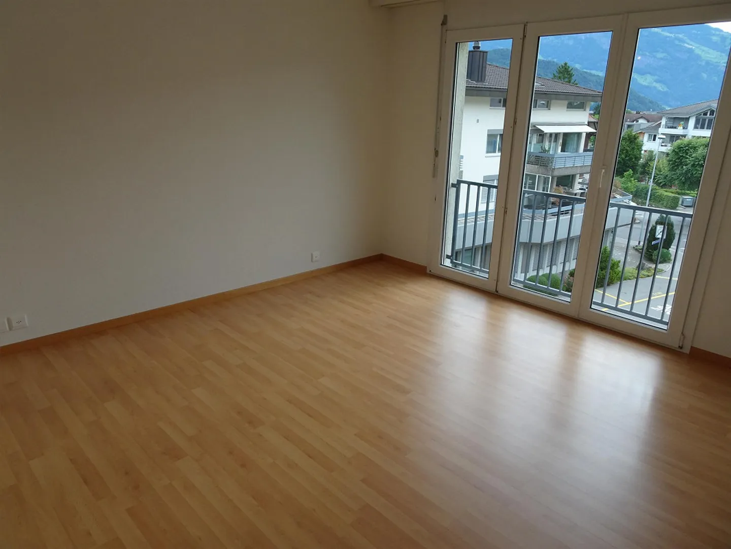 4 1/2 Room Apartment - Photo 5 of 11