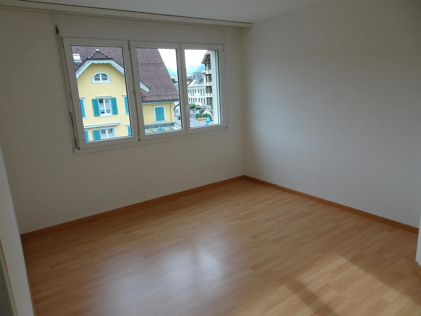 4 1/2 Room Apartment - Photo 6 of 11