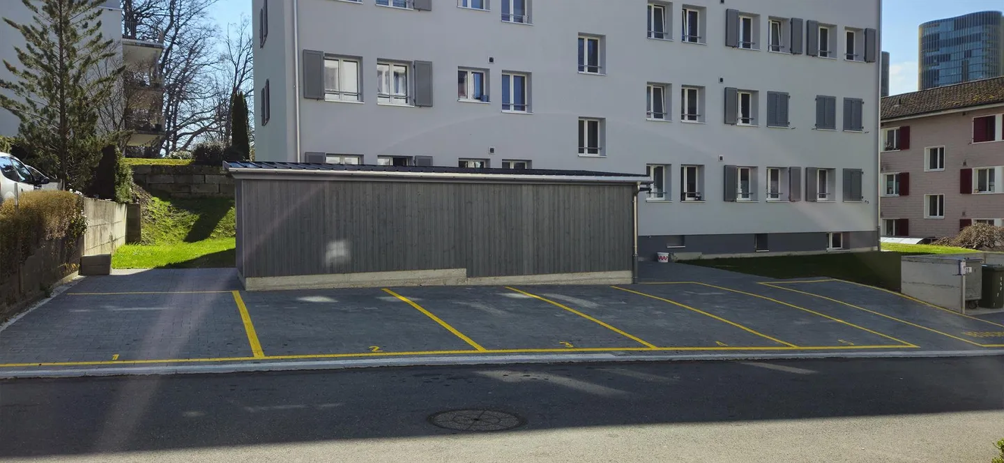 Parkplatz im Biregg - Foto 1 von 1