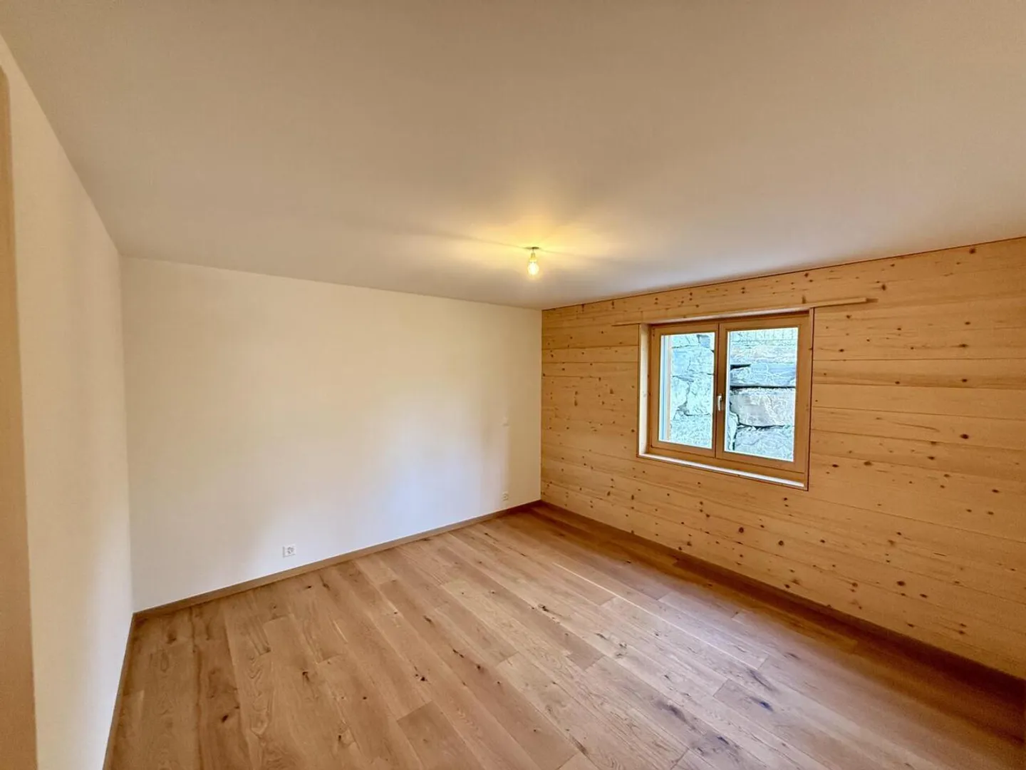 2.5 pièces neuf avec terrasse Sud et vue montagne - Photo 3 of 15