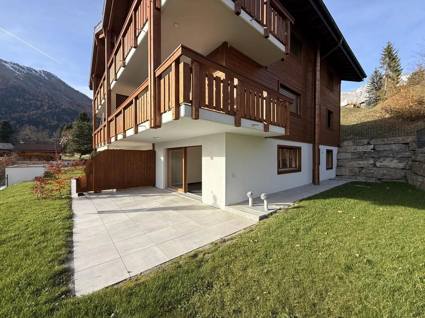 2.5 pièces neuf avec terrasse Sud et vue montagne - Photo 9 of 15