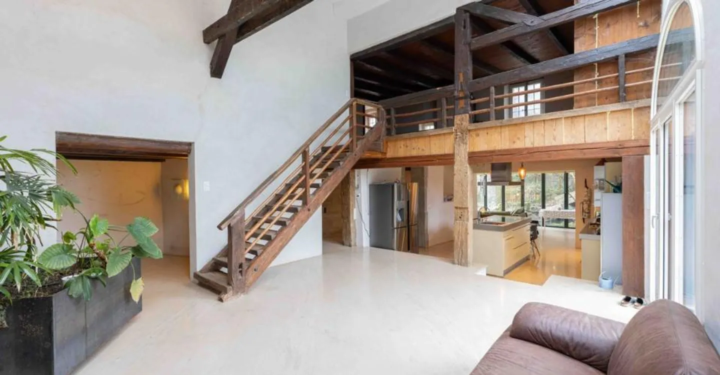SULLENS, favorite! Village house on the edge of agricultural land. - Photo 6 of 12