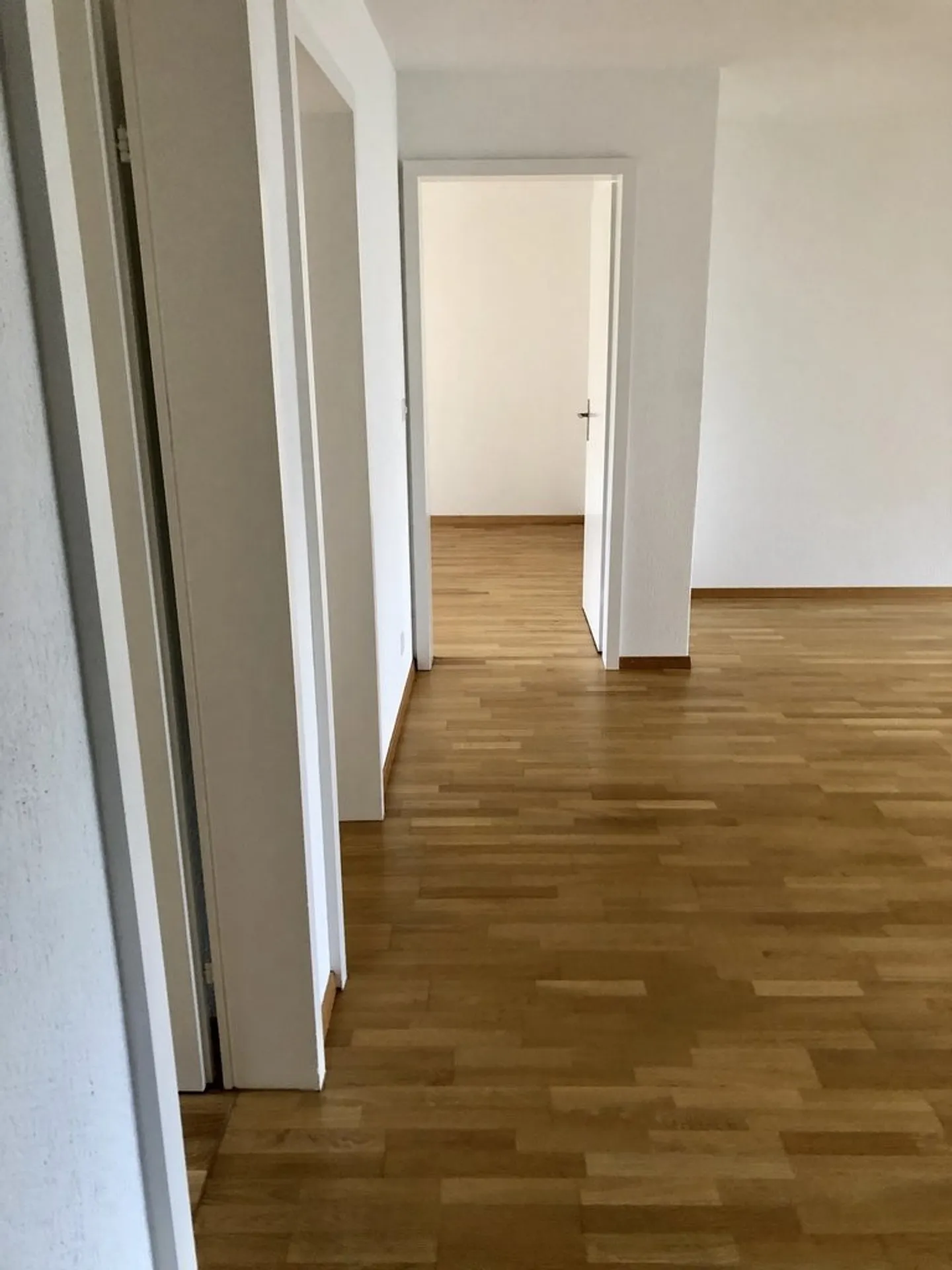 Appartement à louer - Photo 2 sur 8