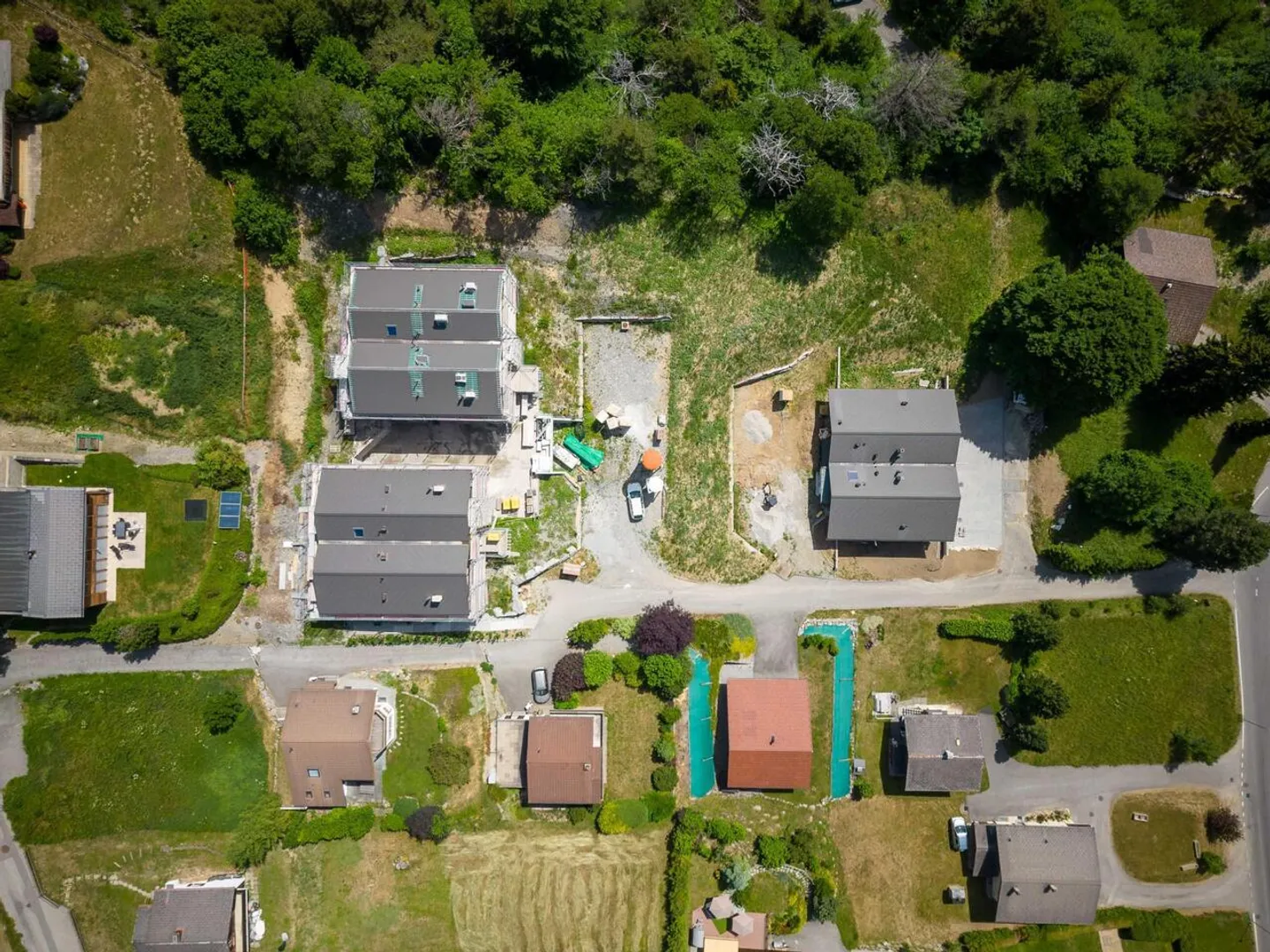 2.5 pièces neuf avec terrasse Sud et vue montagne - Photo 15 of 15