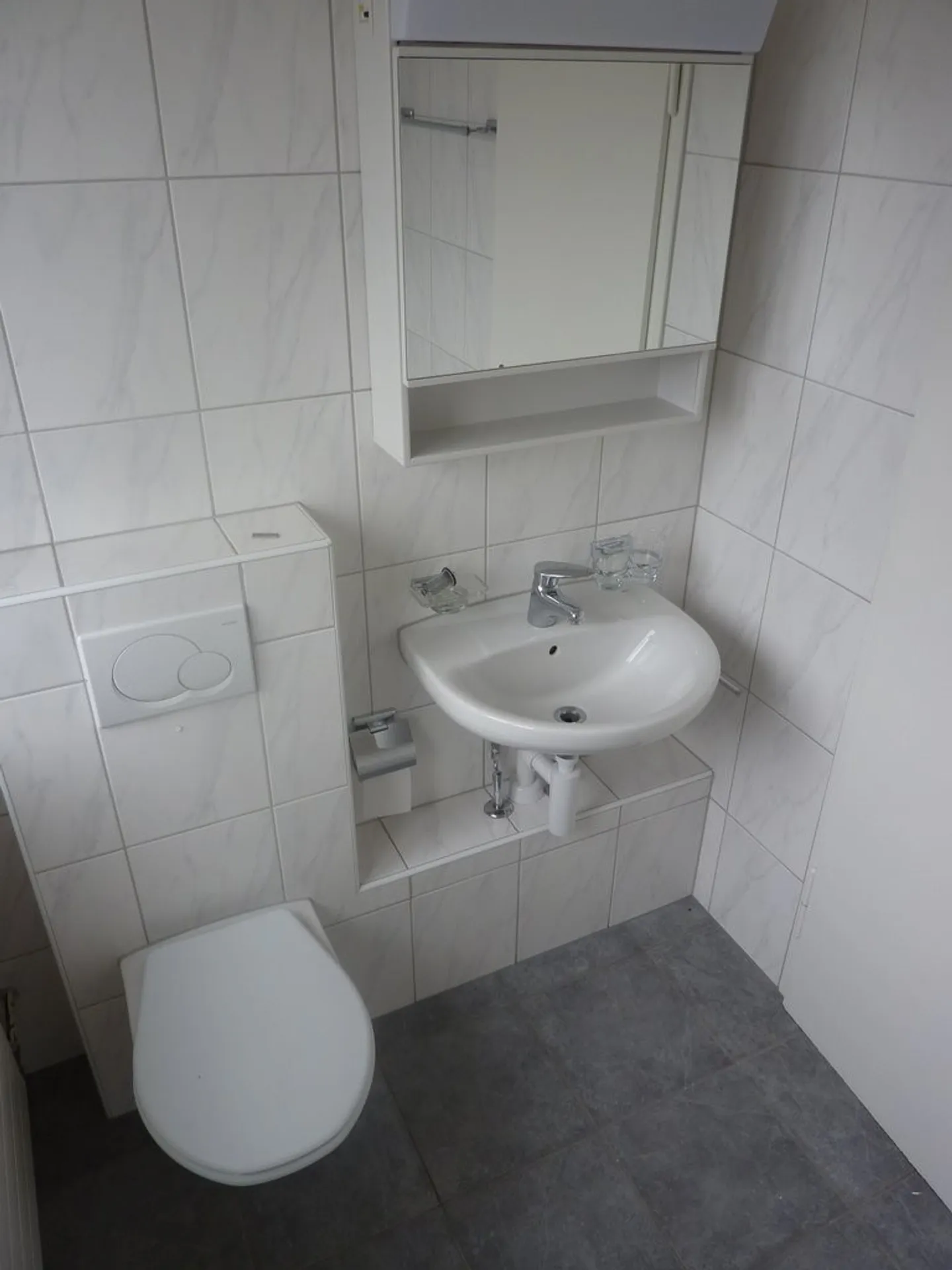 Moderne Wohnung, Nähe Irchel Park - Foto 3 von 6