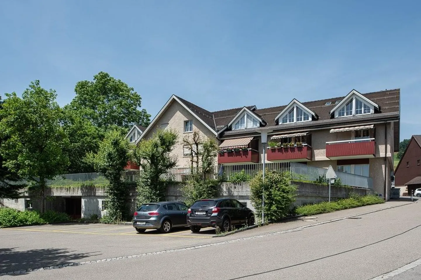 Motorradparkplatz in Abtwil - Foto 1 von 1