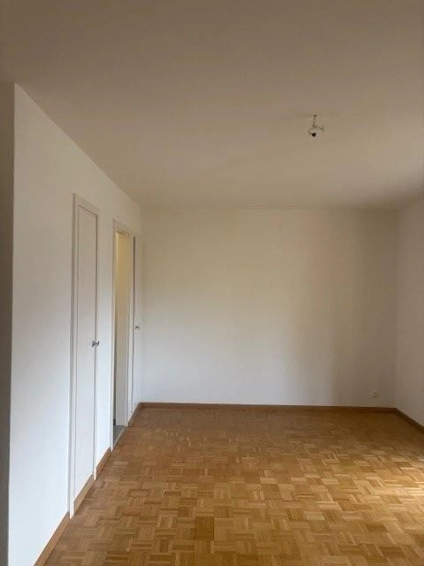 Appartement avec balcon directement à la gare - Photo 2 sur 6