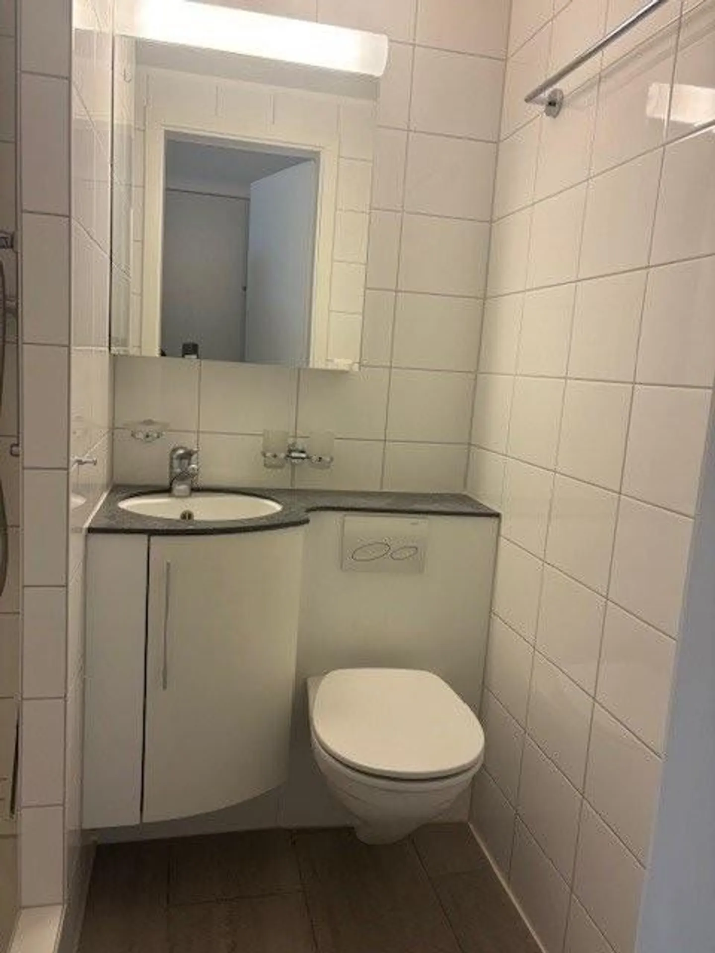 Appartement avec balcon directement à la gare - Photo 4 sur 6