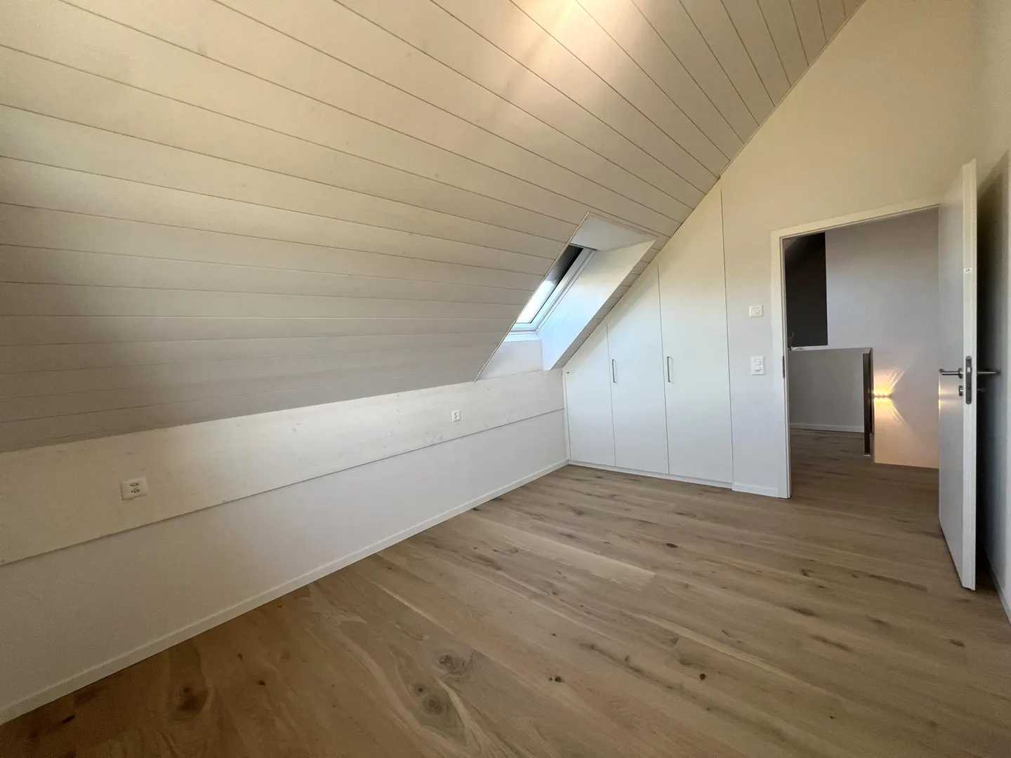 Appartement spacieux avec balcons - Photo 11 sur 13